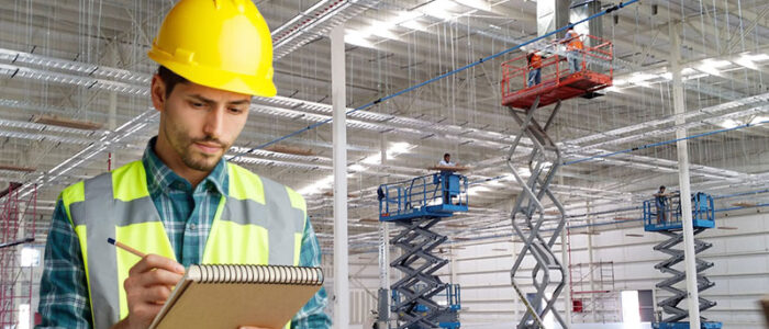 Checklist de seguridad antes de usar una plataforma elevadora.